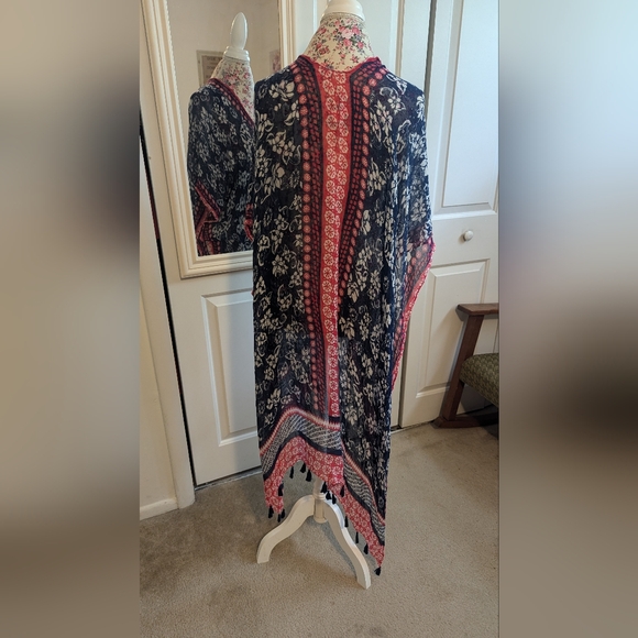 Print Tassel Kimono - Picture 4 of 8
